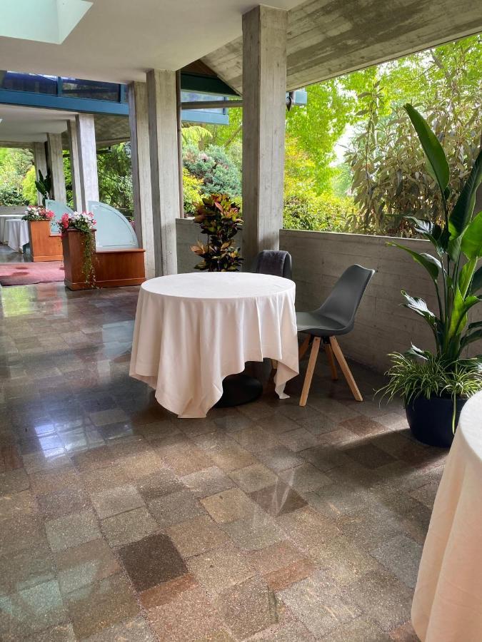 Hotel Cinzia Ristorante Christian E Manuel 베르첼리 외부 사진